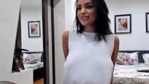 Sexy Columbian Huge Tits Braless Bouncing Free Porn D1
